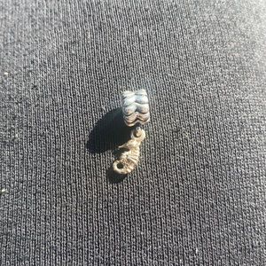 Pandora two tone 14k seahorse